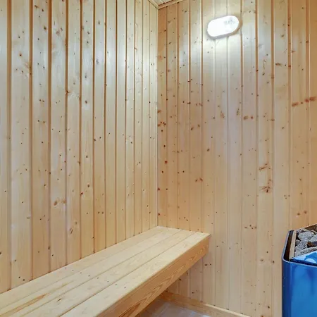 Mourits - 1-2km From The Sea By Interhome *